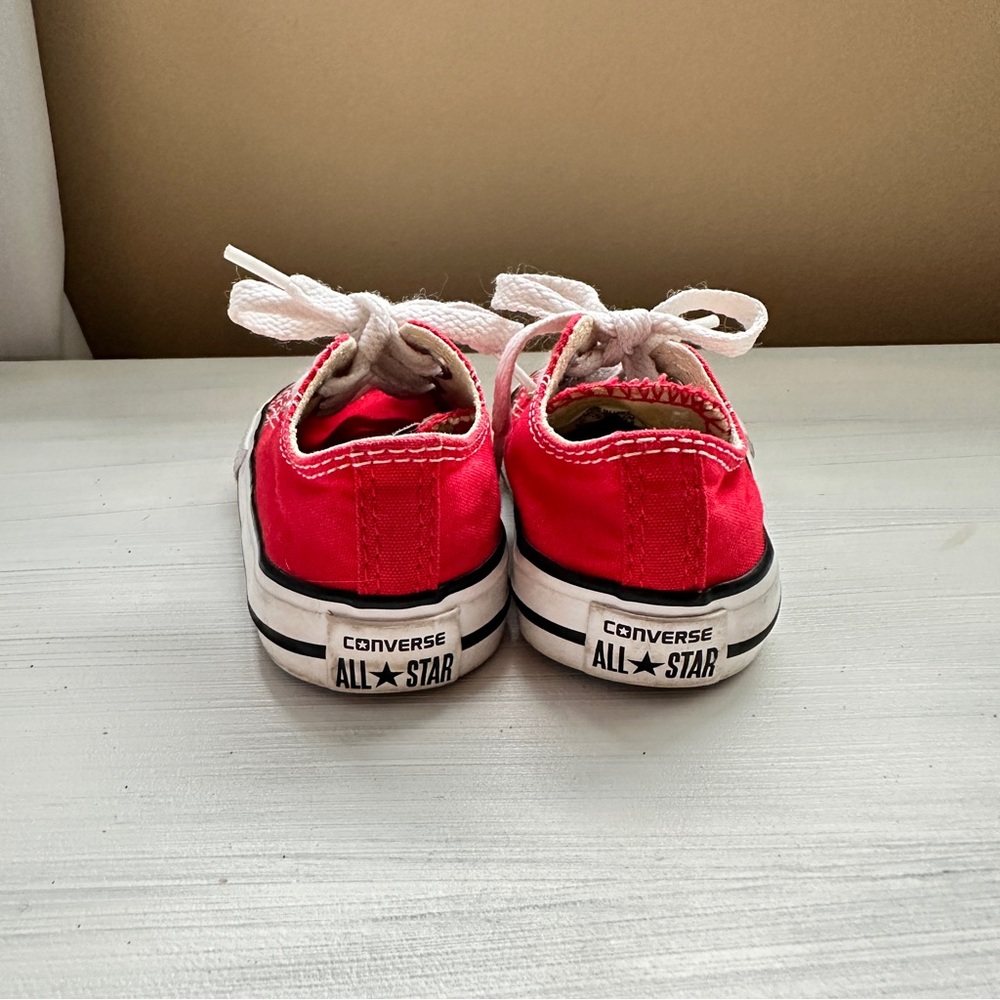 Red Converse - Picture 3 of 4